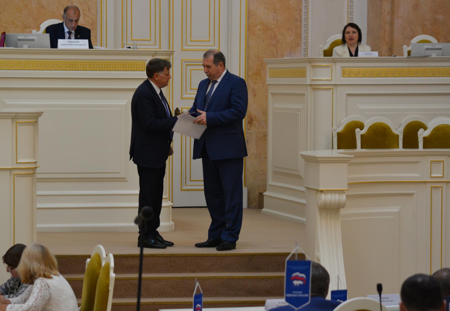 Вадим Лопатников награжден знаком отличия «За заслуги перед Санкт-Петербургом»