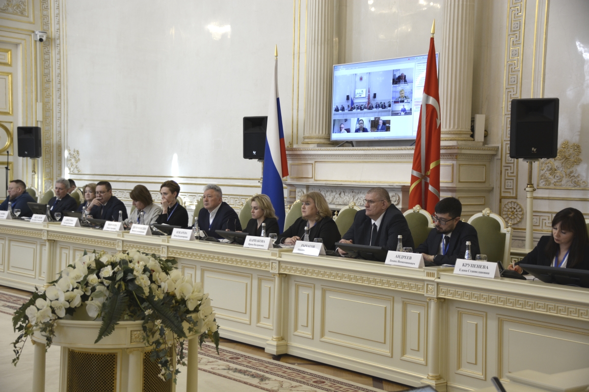 В Санкт-Петербурге состоялось заседание Комиссии по методологии Совета контрольно-счетных органов при Счетной палате Российской Федерации 
