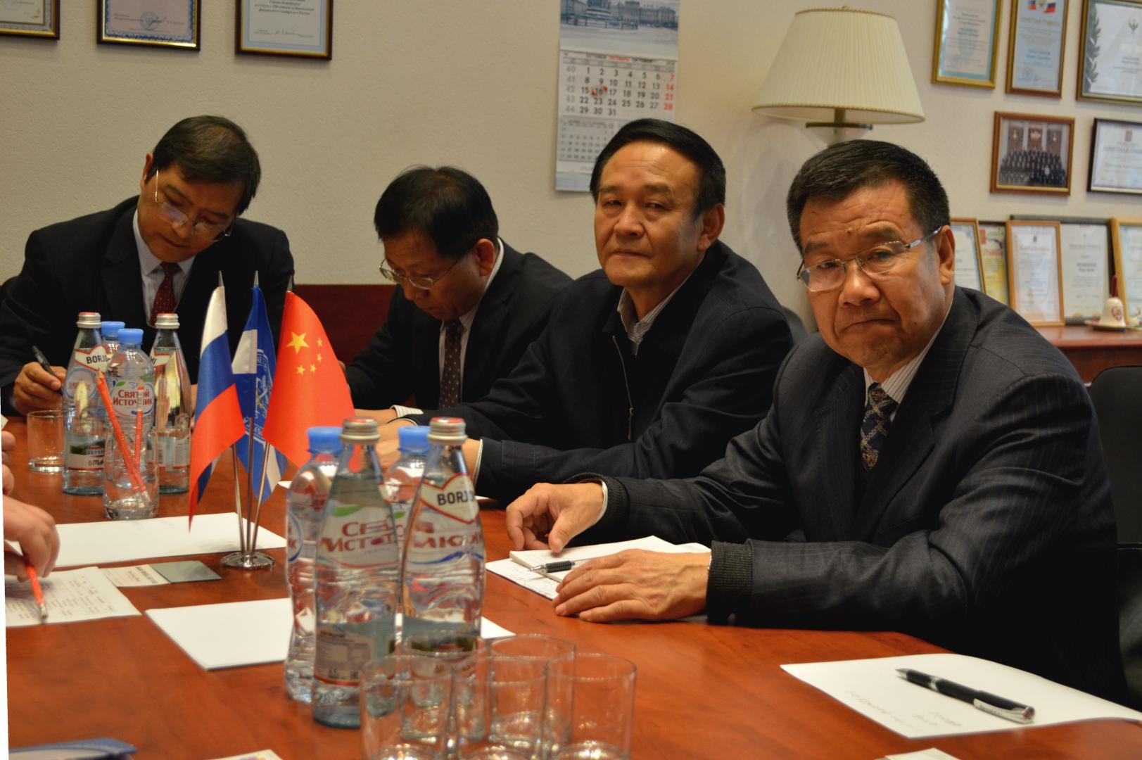 Контрольно-счетную палату Санкт-Петербурга посетила делегация провинции Шаньси (КНР)
